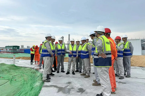 1726120851082 李立新一行到福海创原料适应性技改项目配套公用系统项目检查指导1 - 副本